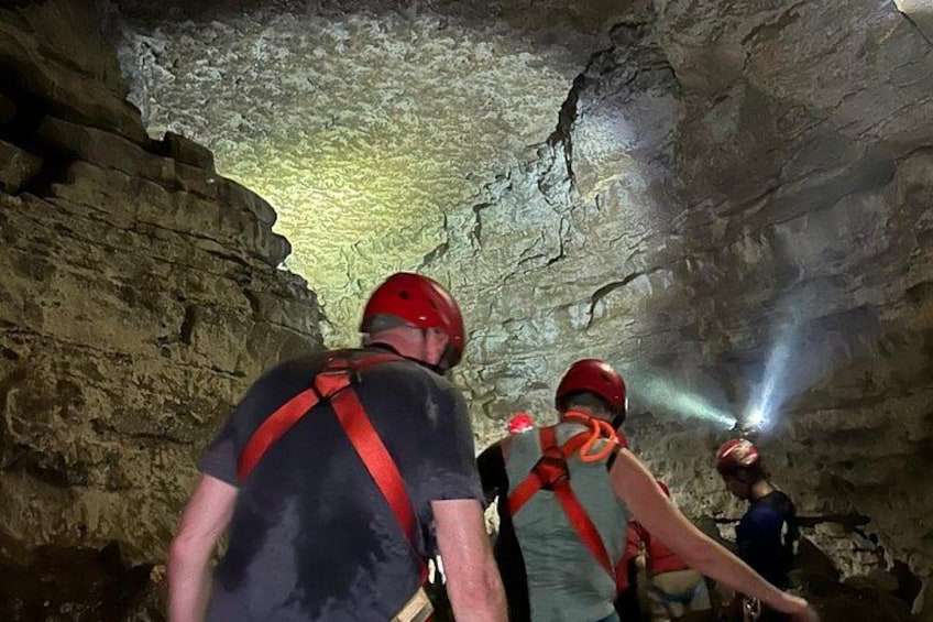 Yogyakarta Jomblang, Pindul Cave & River Tubing Tour with lunch 3