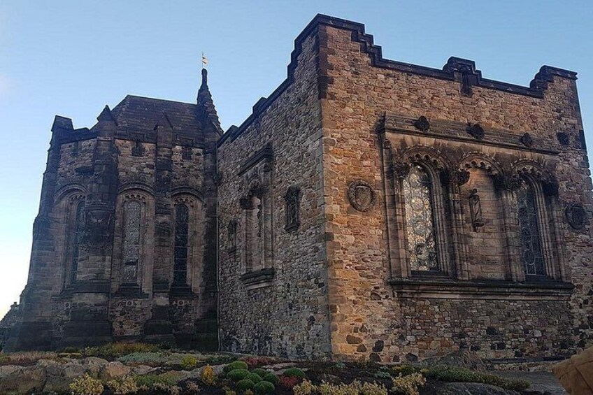 Edinburgh Castle: Guided Walking Tour with Entry Ticket 2
