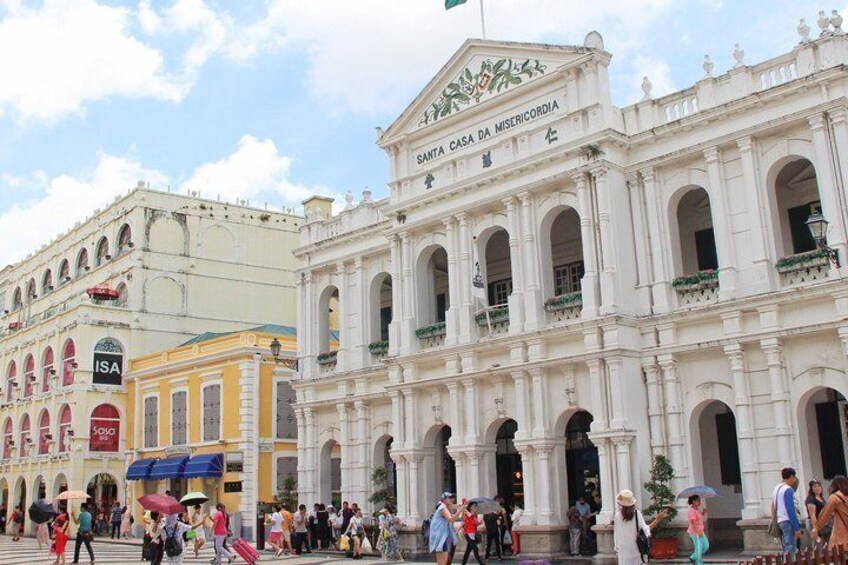 Macau Day Tour with 2-Way Ferry Transfer from Shenzhen 1