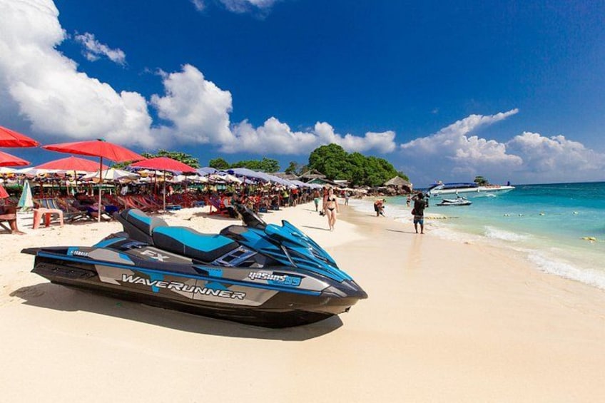 Phi Phi & Khai Islands Luxury Day Trip by Speedboat from Phuket 2