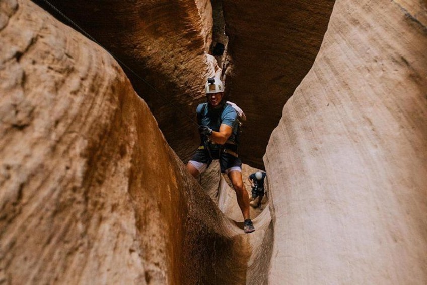 Bryce Canyon Drop Slot Canyon Rappelling Adventure 2