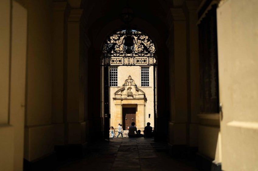 Private | Oxford Harry Potter Locations Walking Tour by Alumni™ 2