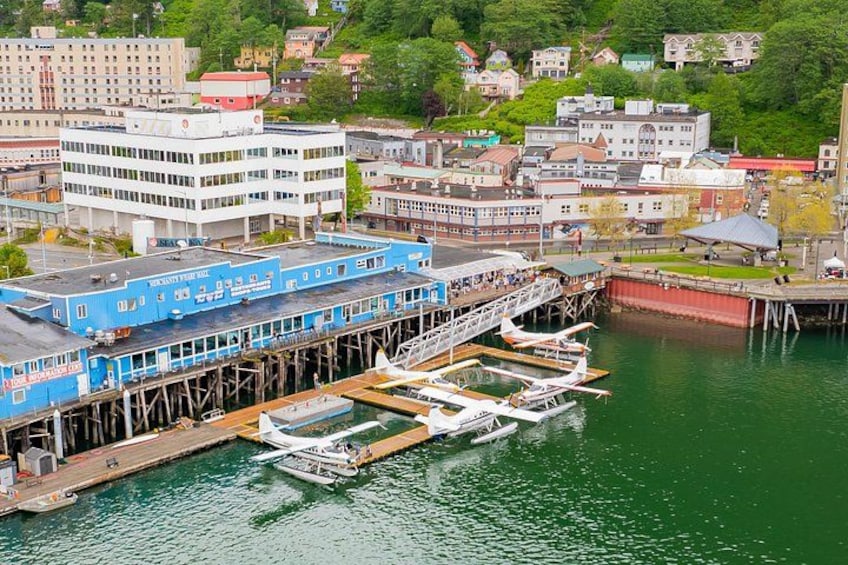 Based in the Historic Merchants Wharf and the exclusive operator on the downtown waterfront. 2
