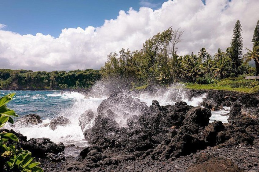 Private Luxury SUV Road to Hana Experience 2