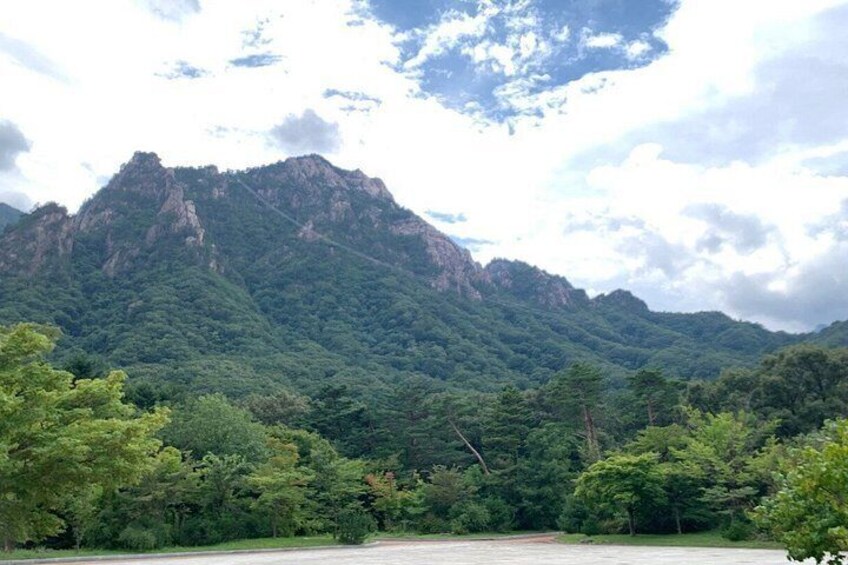 Mount Seorak and Goseong DMZ Observatory from sokcho 2