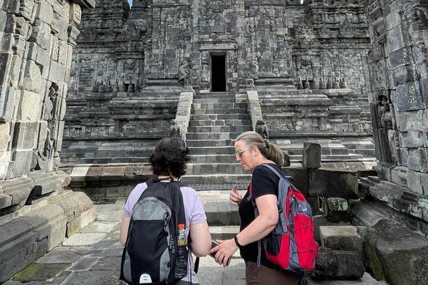 Borobudur Climb Up and Prambanan Temple Shared Tour All Inclusive 2