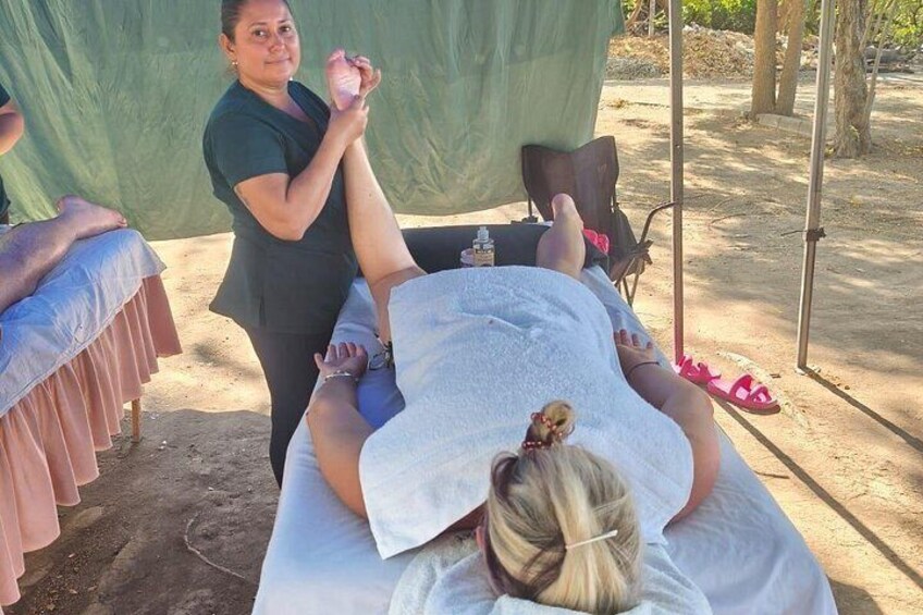 Premium relaxation massage with Maria in Costa Rica 2