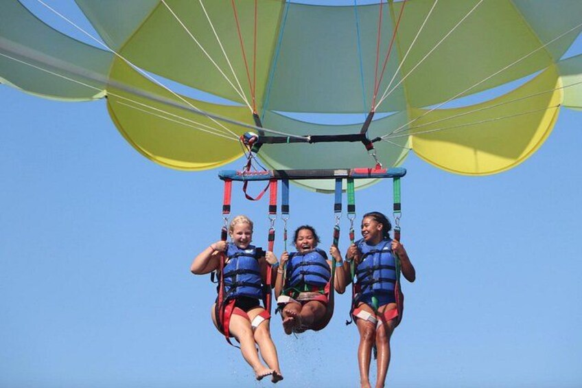 Xtreme H2o Parasailing Departing Adjacent to Crab Island 2