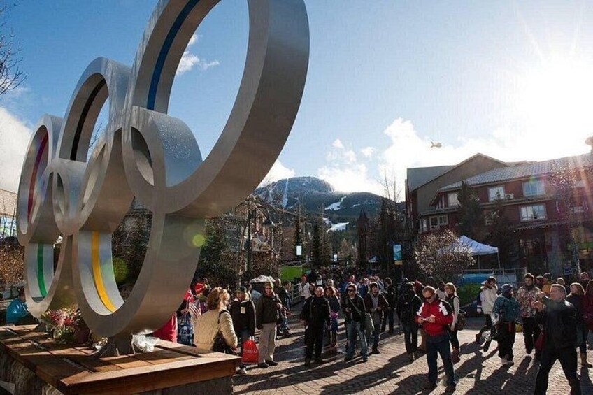 Vancouver Whistler Shannon Falls and Sea to Sky Gondola Day Tour 3