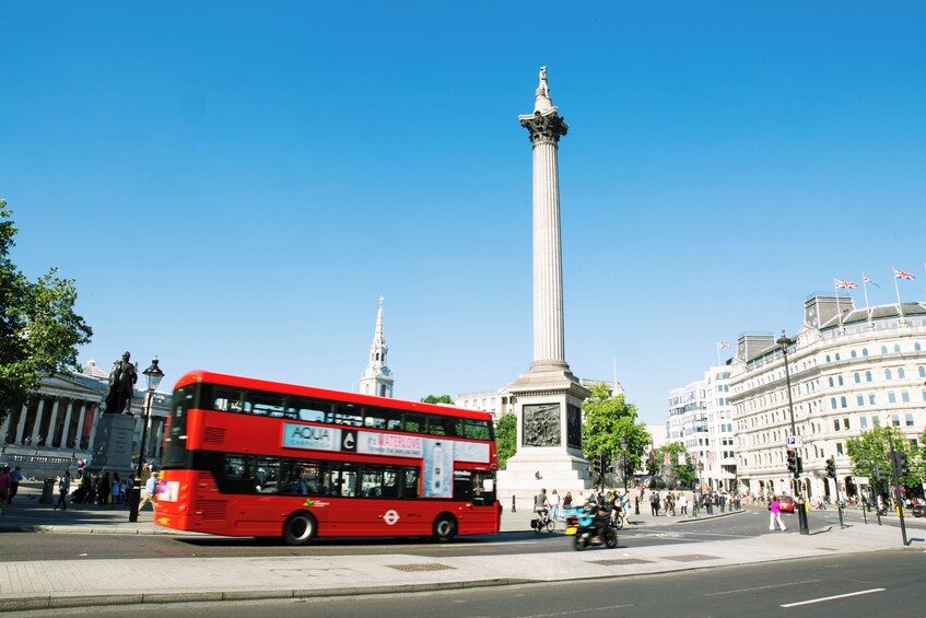 Royal London Bike Tour with River Cruise Package 5