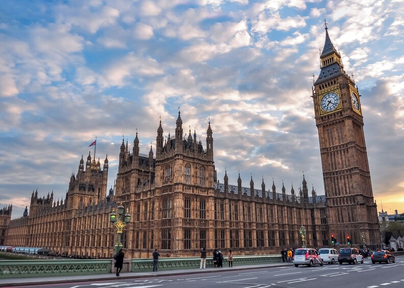 Royal London Bike Tour with River Cruise Package 3