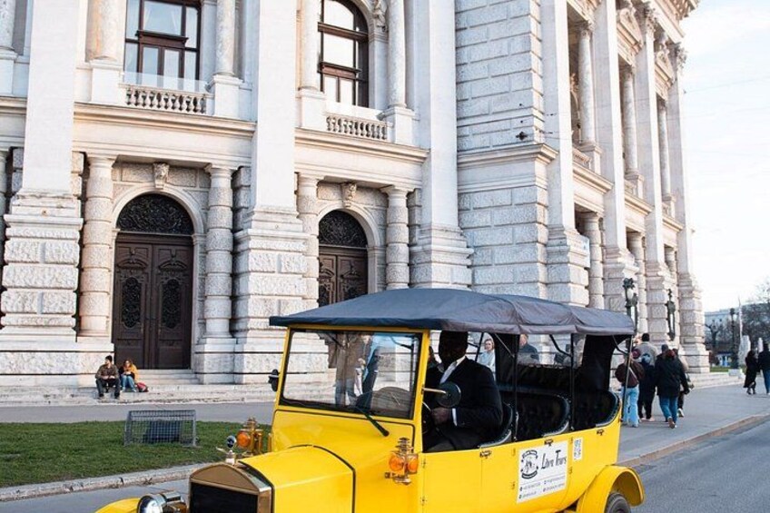 Vienna Hidden Gems & Coffee Houses - Premium. 1