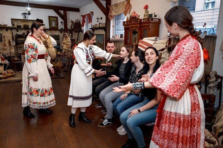 Croatian Traditional Workshop and Folklore Live Performance Show 5