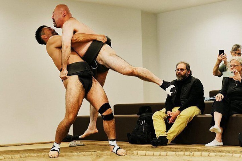 Osaka Sumo Experience with Live Show and Audience Challenge 2