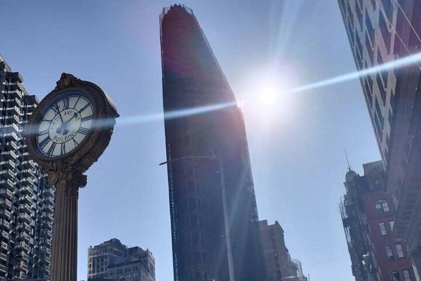 You wont miss the most iconic historic NYC Landmarks. 1