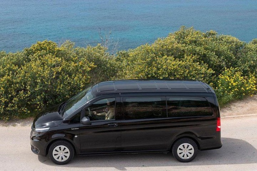 Minivan 2