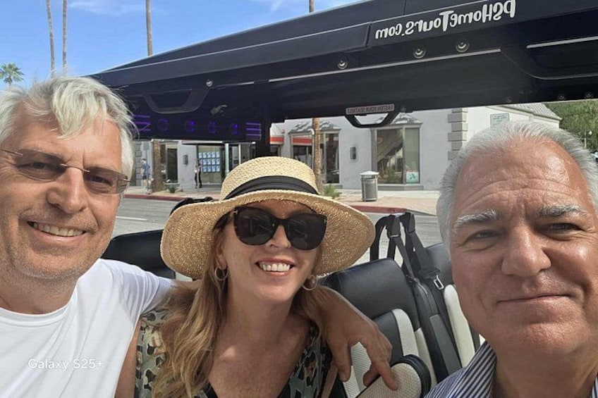 Explore Palm Springs Celebrity Homes in Style 2
