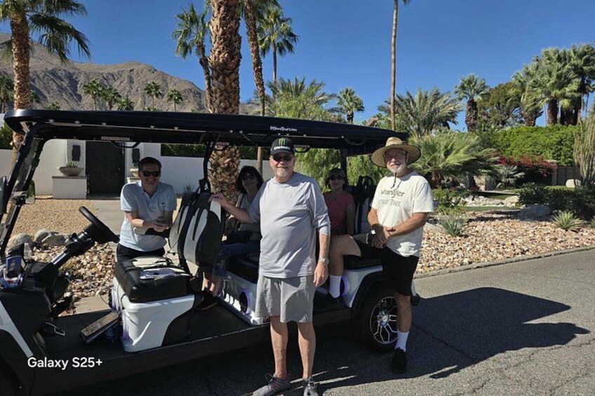 Explore Palm Springs Celebrity Homes in Style 3