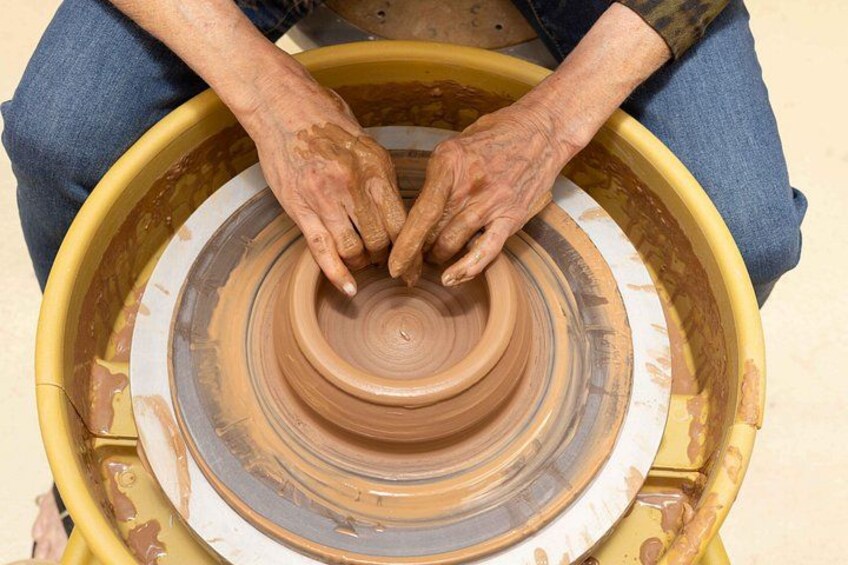 Beginner's Single Wheel Throwing Class 3