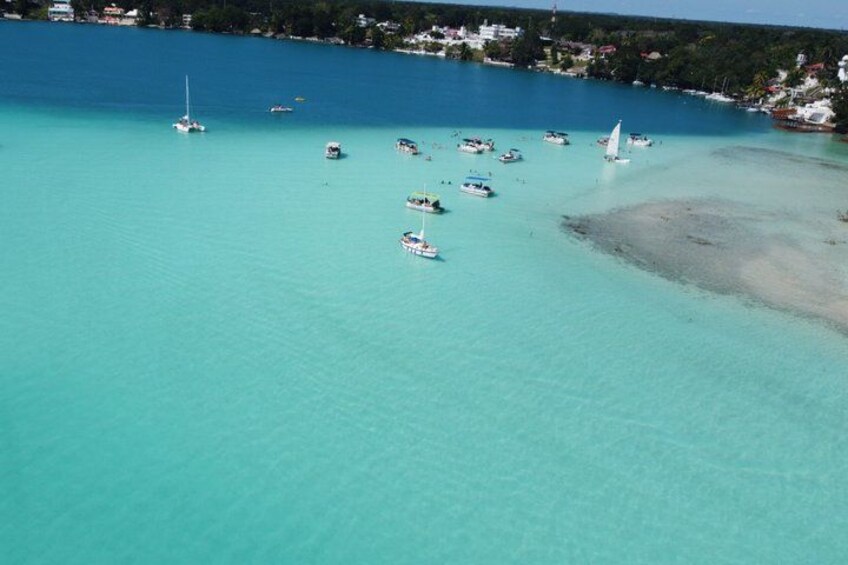 Slow Sailing Bacalar Experience with snack and drinks 3