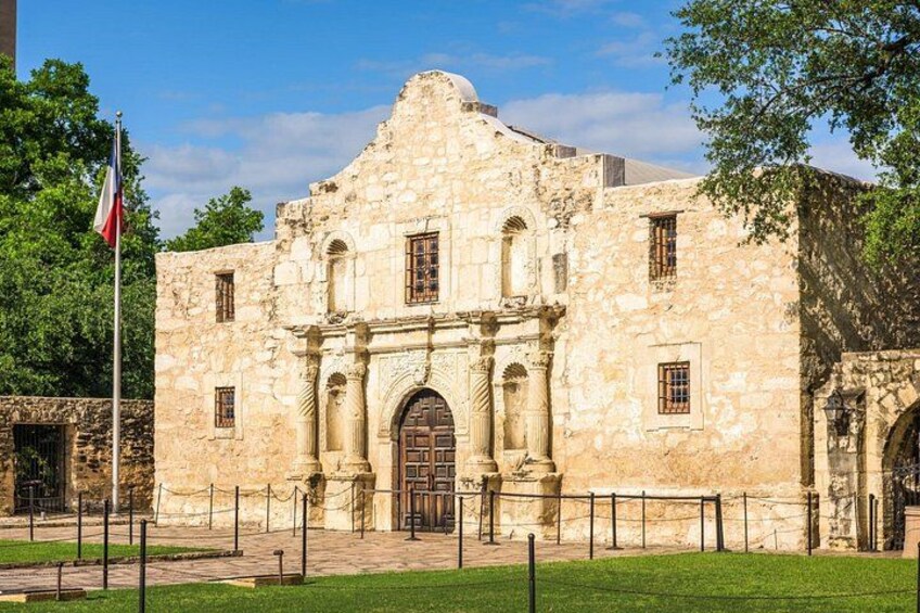 San Antonio Downtown Highlights Private Guided Walking Tour 1