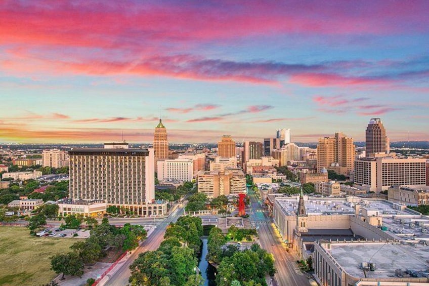 San Antonio Downtown Highlights Private Guided Walking Tour 2