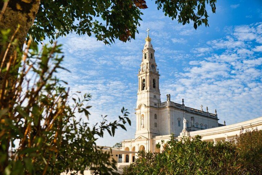 Fátima, Batalha, Nazaré and Óbidos Day Tour from Lisbon 2