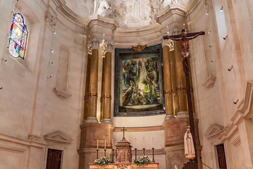 Fátima, Batalha, Nazaré and Óbidos Small Group Tour from Lisbon 2