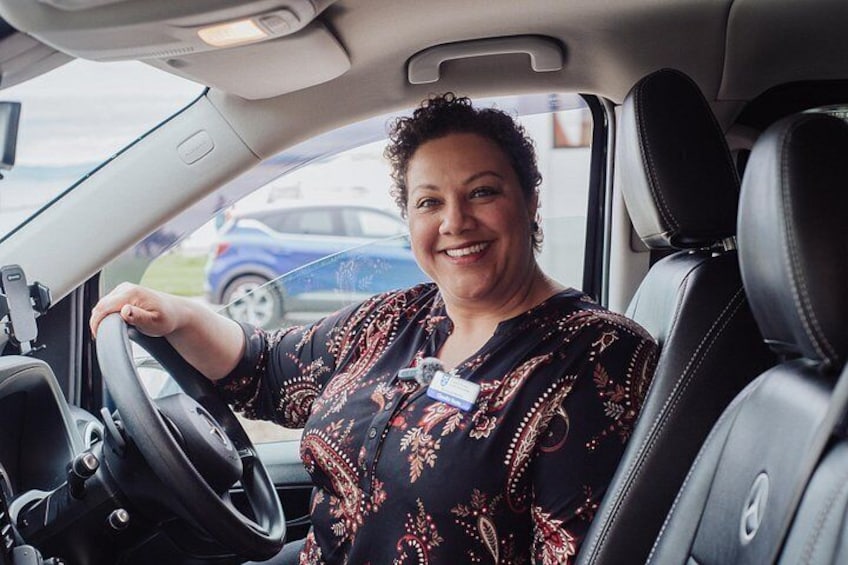 Your driver guide, Claudia 2