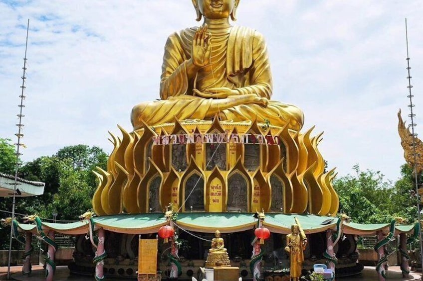 Nakhon Pathom: Don Wai Market, Wat Samphan, Bubble in the Forest 3