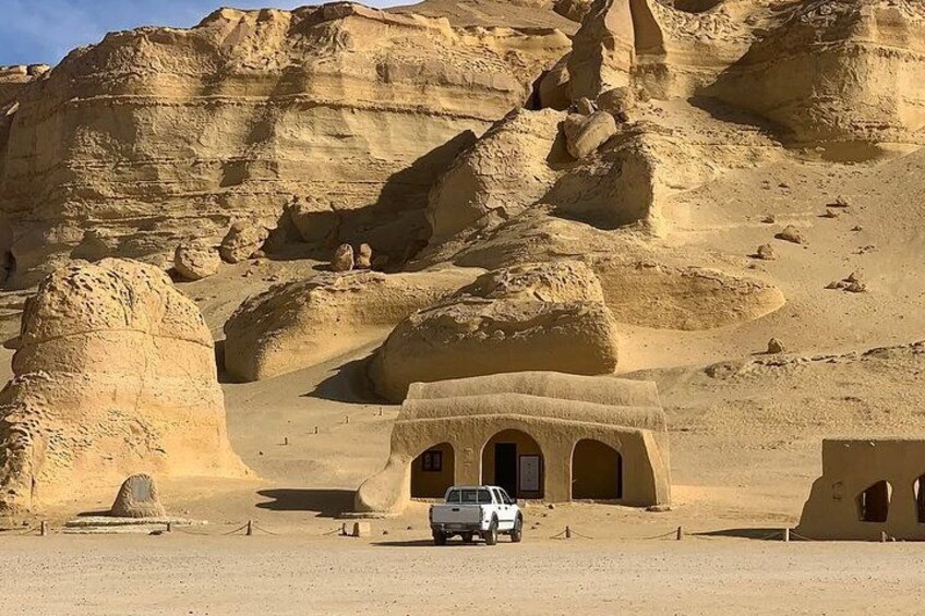 Fayoum Oasis Safari 4×4 Wadi El Rayan & Valley of the whales 4