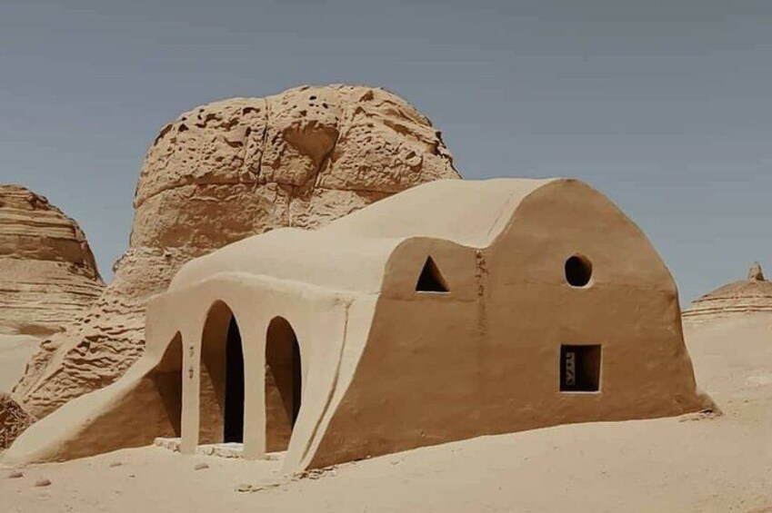 Fayoum Oasis Safari 4×4 Wadi El Rayan & Valley of the whales 2
