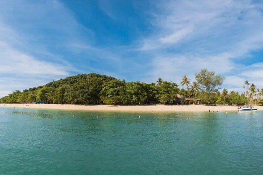 James Bond Island Catamaran Tour from Phuket 2