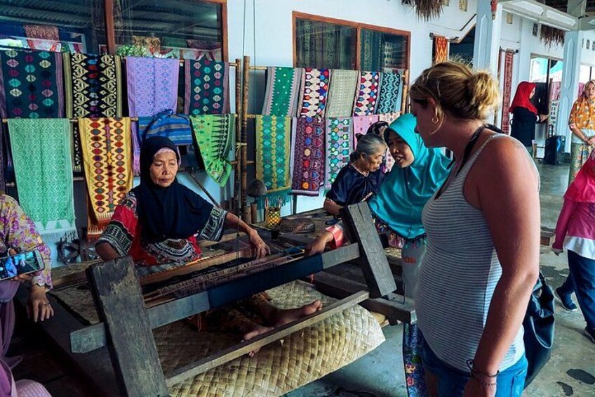 Lombok Private Trip: 4 Waterfalls, Rice Fields & Jungle Trek 4