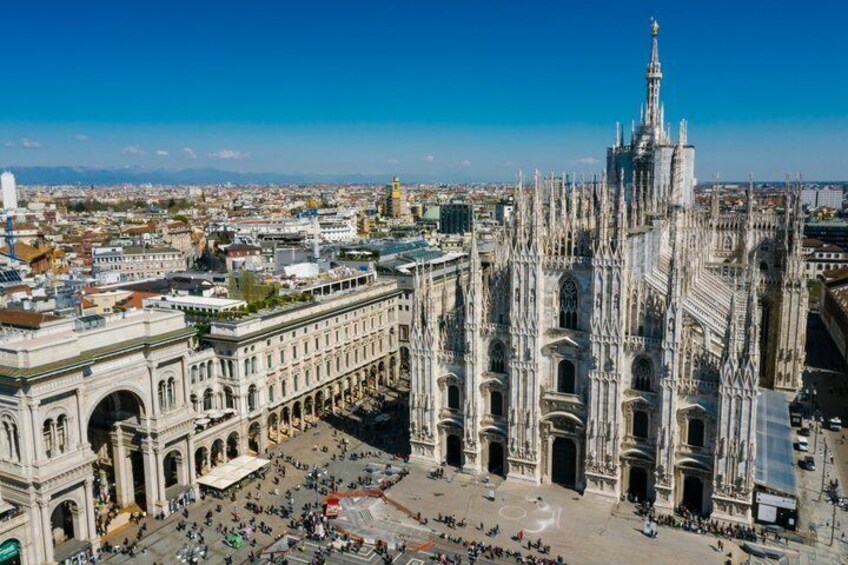 Milan: Medieval Milan, Sforzas & City of Power Walking Tour 3