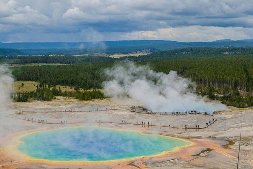 Yellowstone Grand Loop Ultimate Self-Guided Driving Tour 2