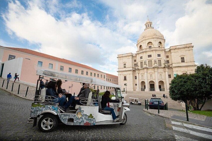 Tuk Tuk Sightseeing Tour in Lisbon 2