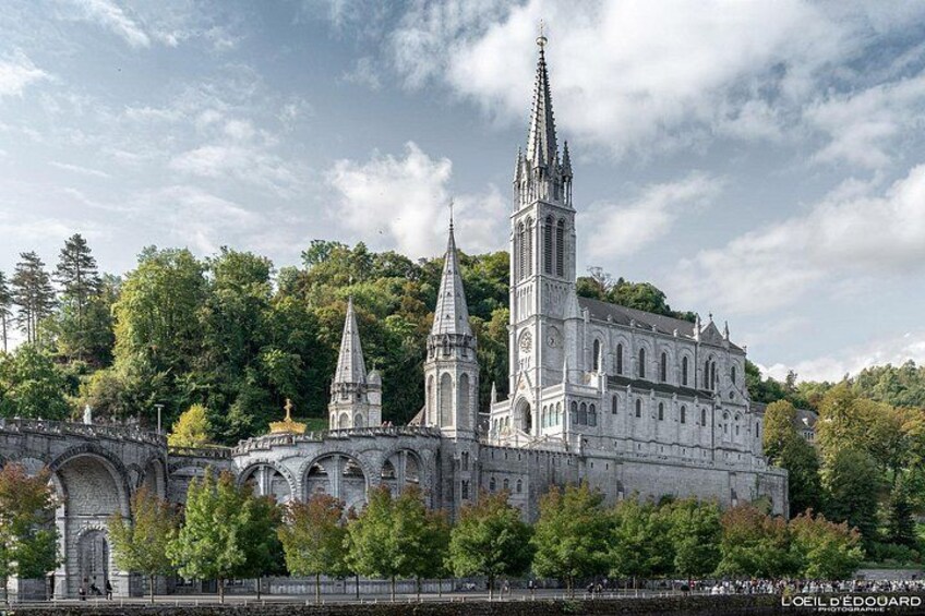 Lourdes Day Trip from Paris Sanctuaries and Visits Included 3