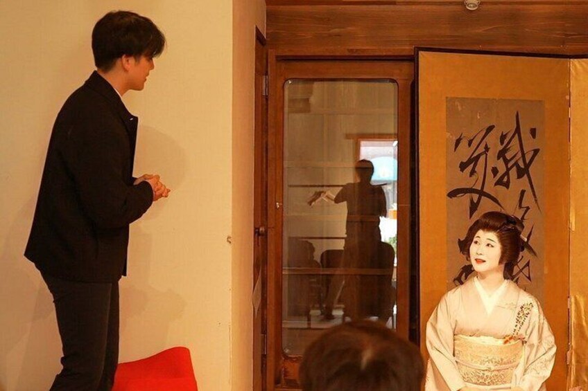 One Hour Geisha Show in Tokyo 2