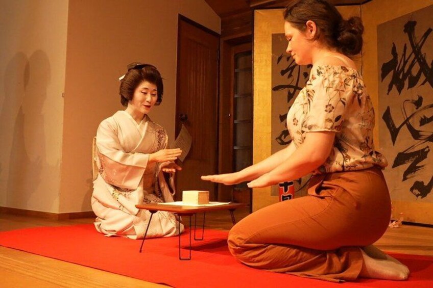 One Hour Geisha Show in Tokyo 5