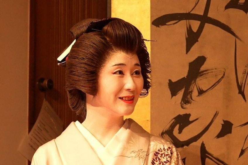 One Hour Geisha Show in Tokyo 2