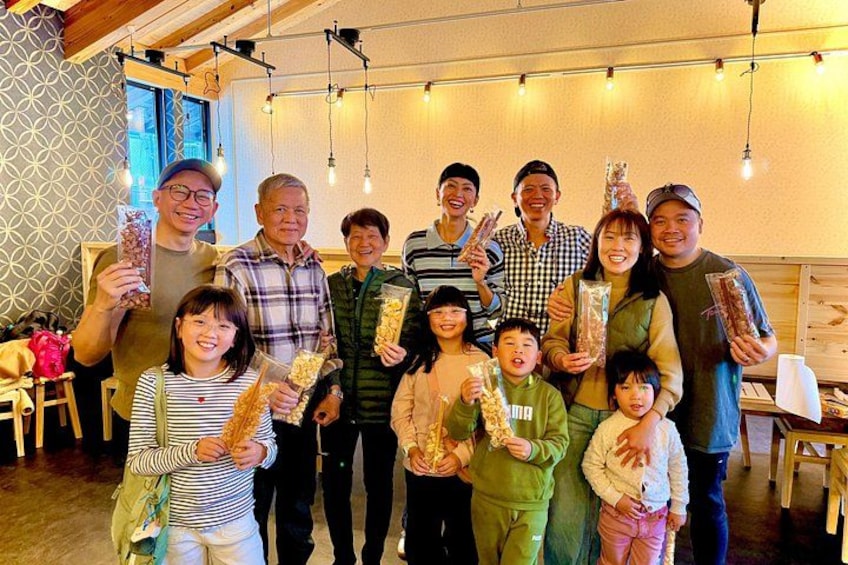 Kyoto : Chopsticks Making Workshop with Engraving Option in Gion 2