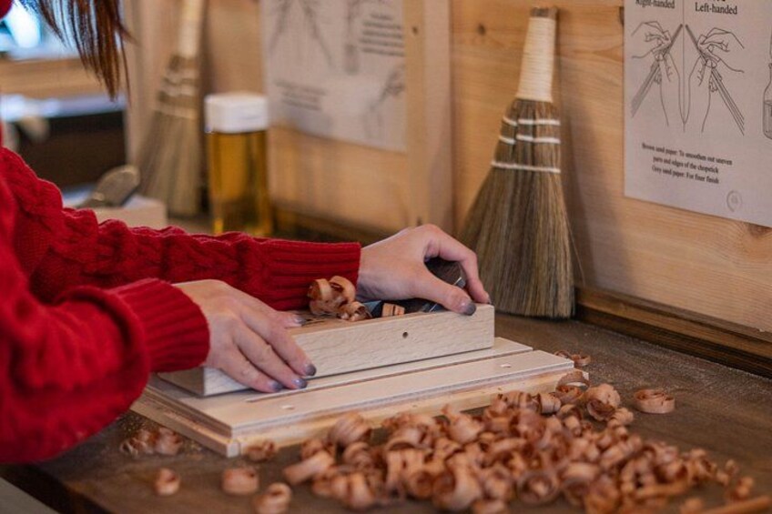 Kyoto : Chopsticks Making Workshop with Engraving Option in Gion 4