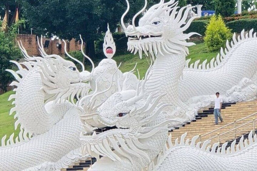 Customizable Private Day Tour of Chiang Rai Highlights 3