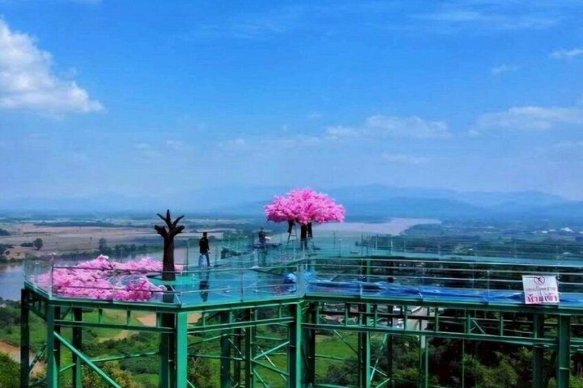 Customizable Private Day Tour of Chiang Rai Highlights 2