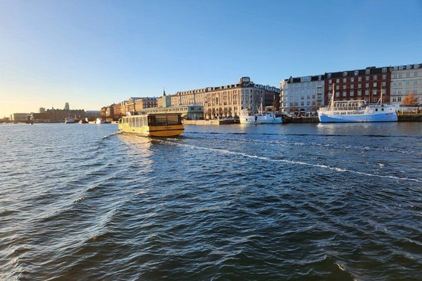 Private Walk & Canal Tour: CPH & Royal Change of the Guards 4