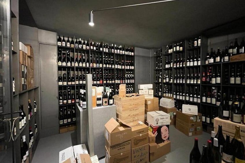 Large selection of wijnes 3