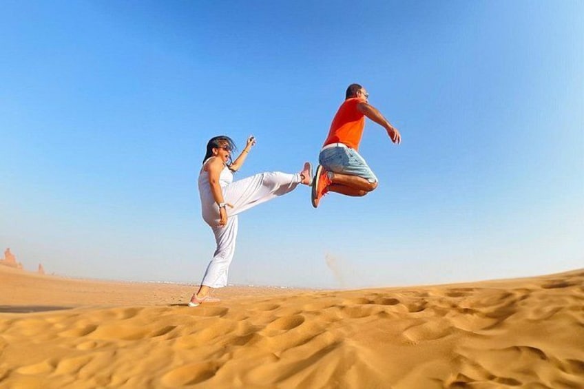 Dubai Red Dunes Safari: Dune Bashing, Camel, BBQ & Shows 5