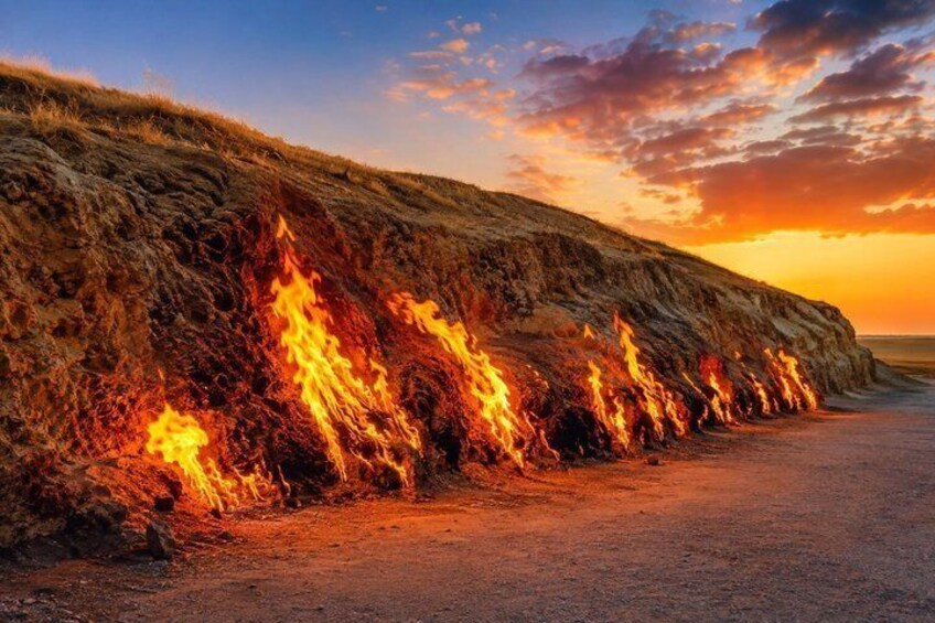 Eternal Flame & Architectural Masterpiece Experience 2