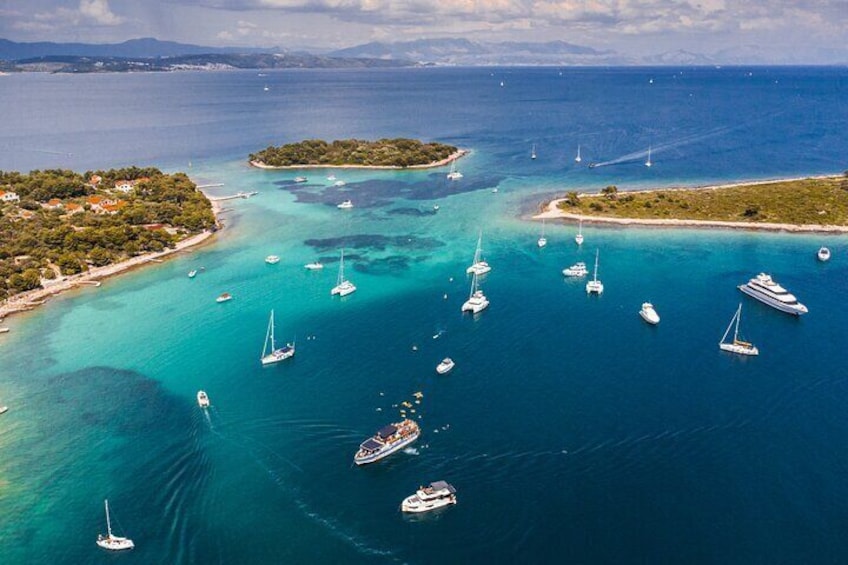 Split: Blue Lagoon & Šolta Full Day Cruise – 3 Islands Experience 1